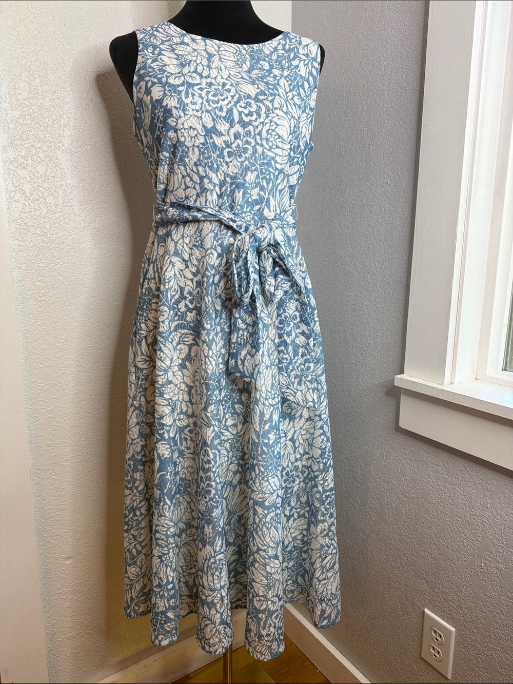 North Style Blue & White Fit & Flare lined Dress tie Belt Size 6 Coastal Grandma